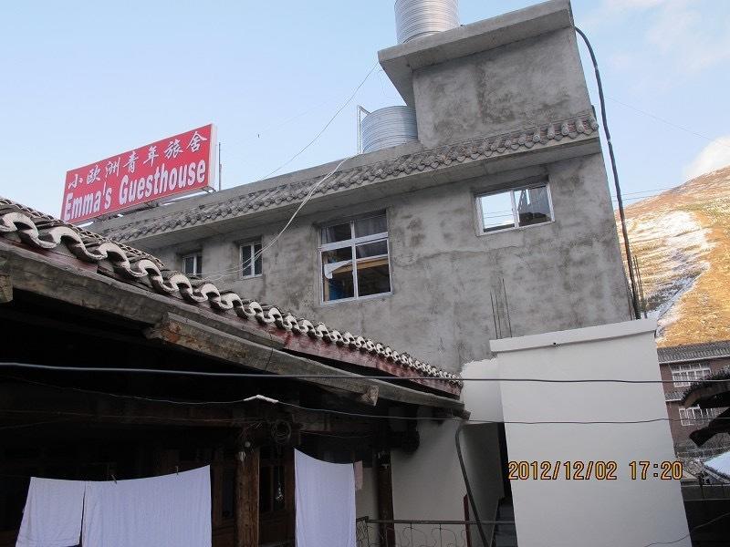 Emma'S Guesthouse Song Pan Exterior photo